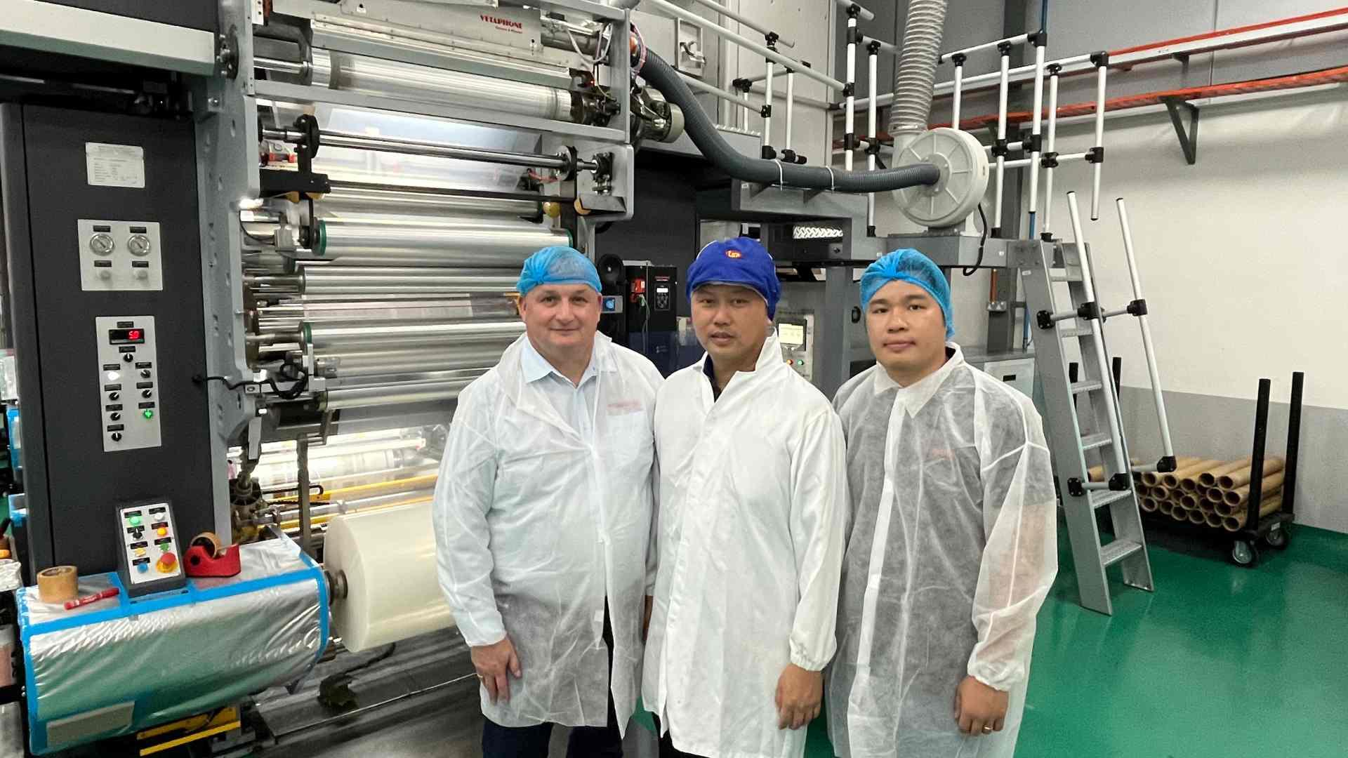 (left to right) Holger Selenka (Vetaphone) Vincent Oh Kai Hoo (TS Plastics) and Rayson Ng (Colorblend – Vetaphone’s local agent) at TS Plastics’ plant in Malaysia