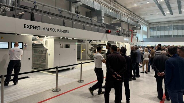 Numerous customers of Bobst Italia were led through the impressive facilities.