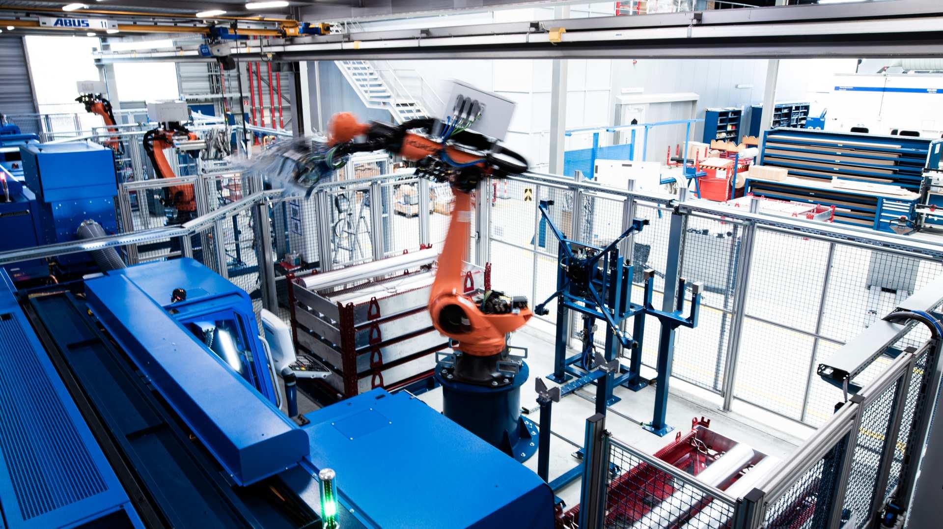 Automated roller production at INOMETA