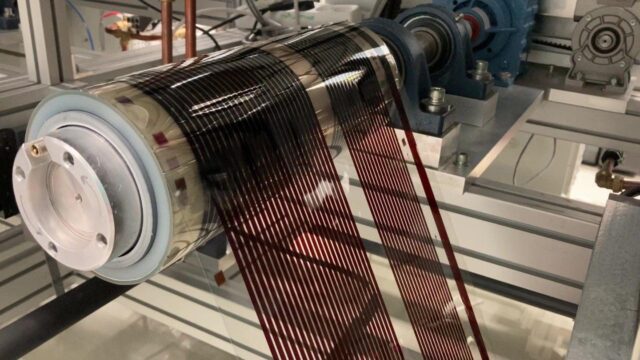 Flexible perovskite solar cells on a roll