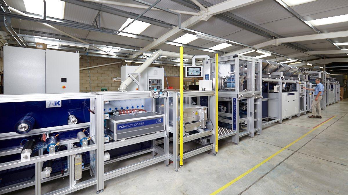 The VCML pilot coater can undertake small-scale production and is suitable for a wide range of applications including the development and trialing of unfamiliar or new materials and consumables to meet circularity and sustainability requirements.