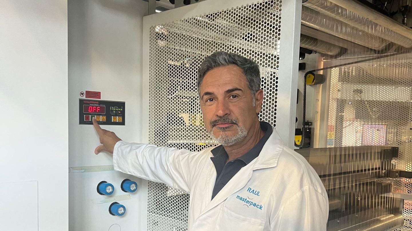 Raul Rizza, Chief Operations Officer at Masterpack, whose first experience of Vetaphone corona technology was on his company’s SOMA Optima 2