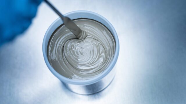 Heraeus Electronics' PriElex paste (c) Heraeus Electronics