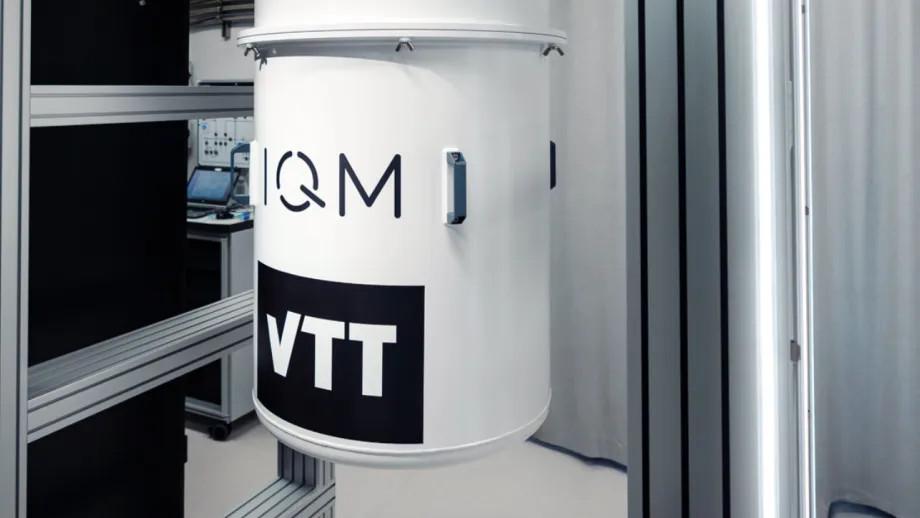 Logos of IQM and VTT