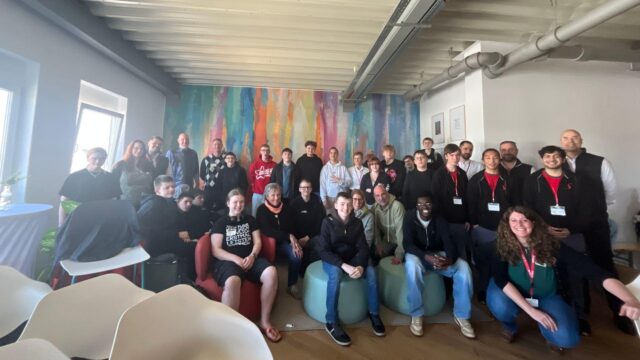 Schulz Flexgroup hosts UV flexo workshop for young people