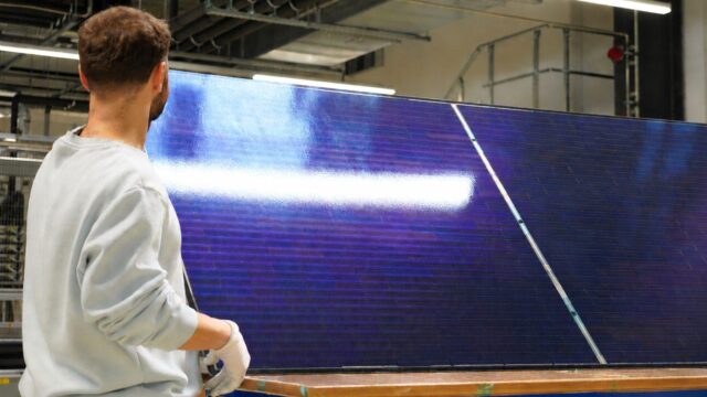 Oxford PV and Fraunhofer ISE collaborate in photovoltaics