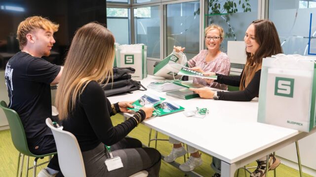 SÜDPACK heißt 27 neue Nachwuchskräfte willkommen